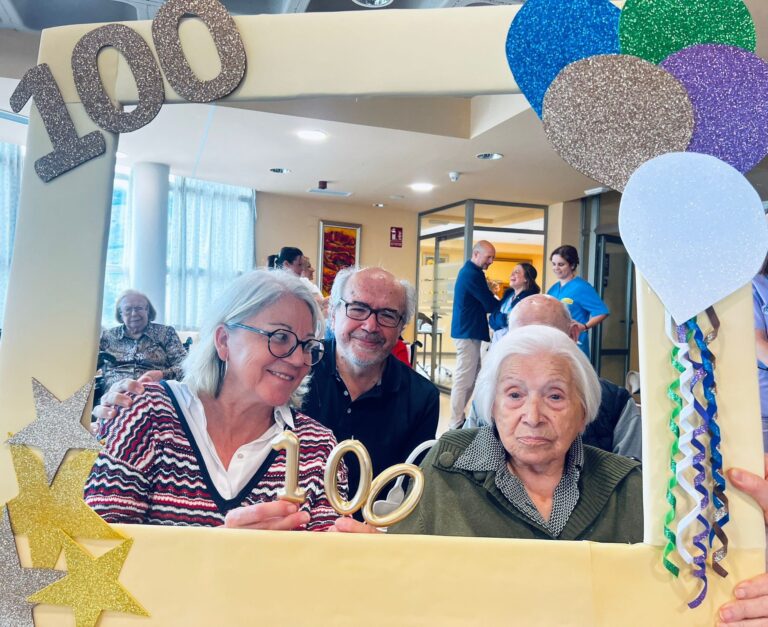 584422066_1739988877146608_4510348166561752411_n