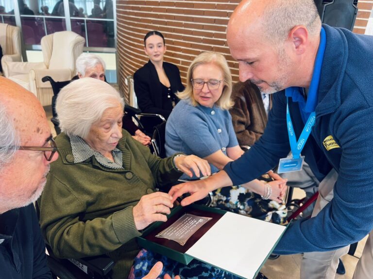 584766769_1739987967146699_977122173594211365_n